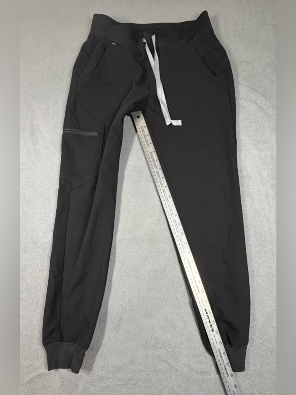 Figs Black Zamora Jogger Pants with Drawstring - Picture 5 of 9